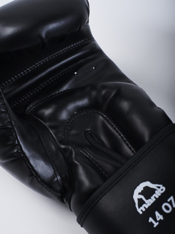 MANTO Boxing Gloves IMPACT black