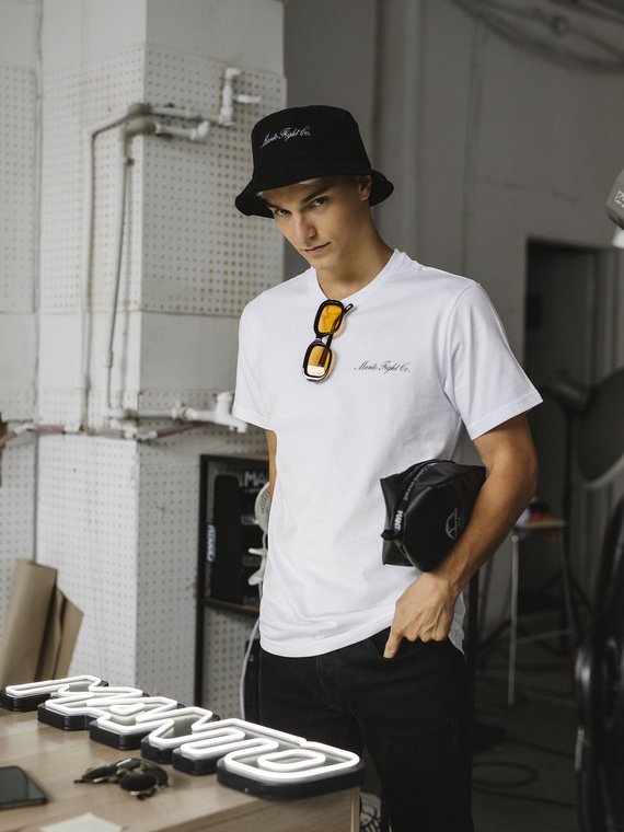 MANTO bucket hat ITALIC black