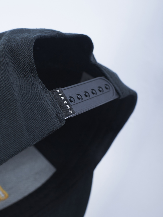 MANTO snapback cap BLOCK black