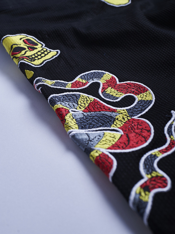 MANTO "CORAL" BJJ GI schwarz