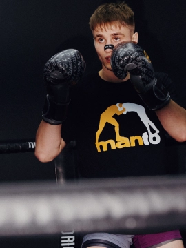 MANTO t-shirt LOGO black