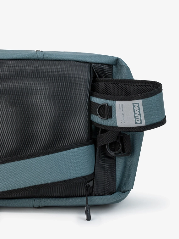 MANTO sports bag / backpack LOGOTYPE gray