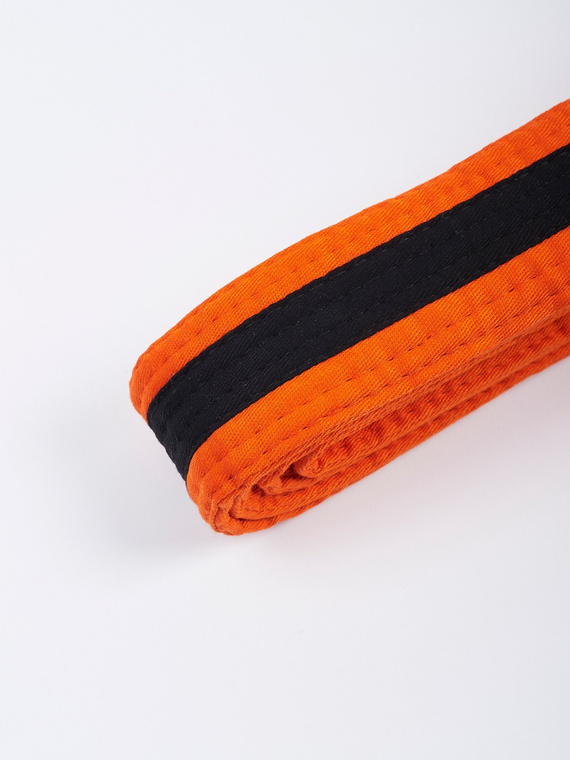 MANTO Kindergürtel BJJ TAG orange mit schwarzen Streifen