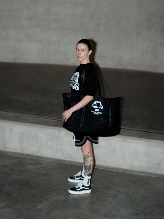 MANTO  mesh bag SOCIETY black