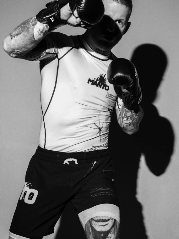 MANTO rashguard OVERCOME