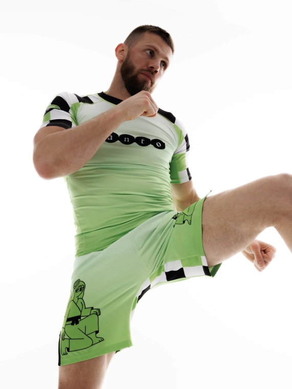 MANTO fight shorts TWO SIDES green