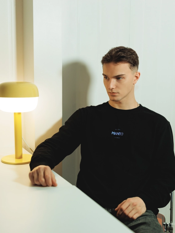MANTO longsleeve BLUR black