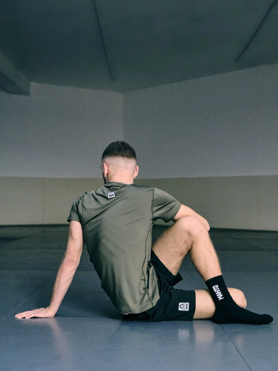 MANTO Trainingsshorts PULSE schwarz