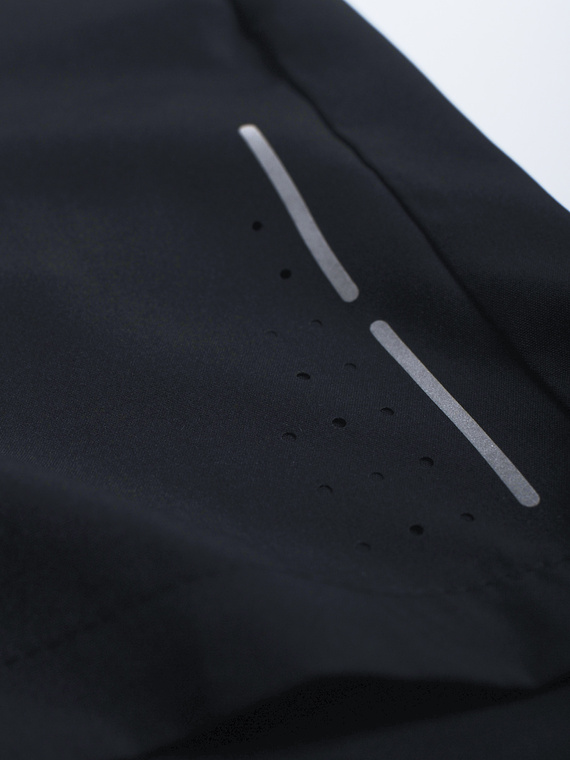MANTO Trainingsshorts PULSE schwarz