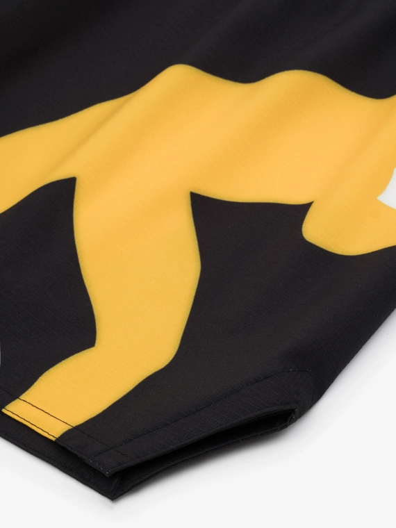 MANTO fight shorts LOGO