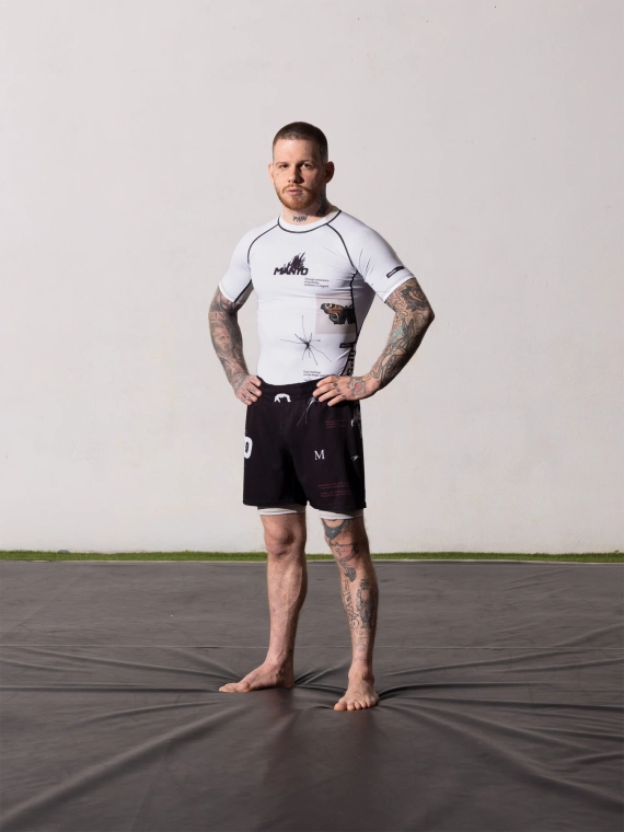 MANTO rashguard OVERCOME
