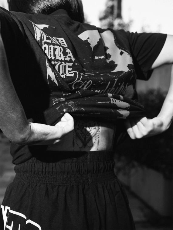 MANTO t-shirt RESOLVE black