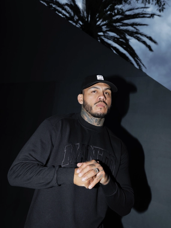MANTO crewneck VARSITY black