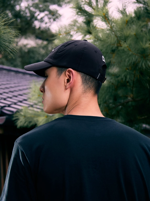 MANTO cap SOCIETY black