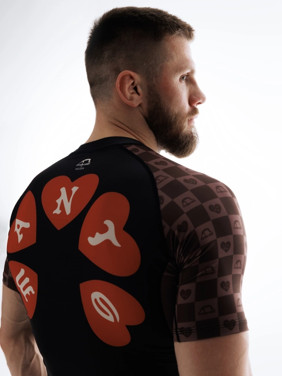 MANTO rashguard TUFF LUV black