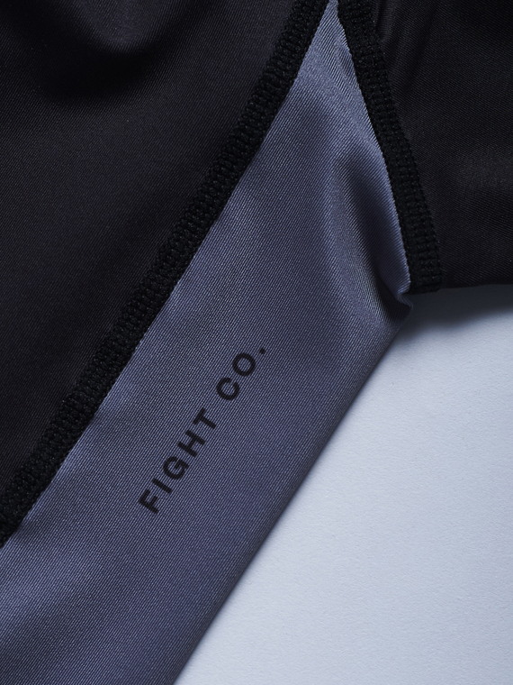 MANTO rashguard RANKED black