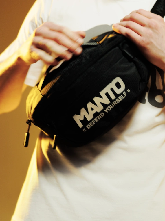 MANTO waist bag DEFEND schwarz