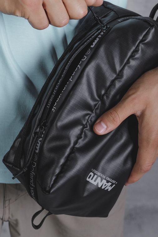 MANTO toiletry bag LOGOTYPE